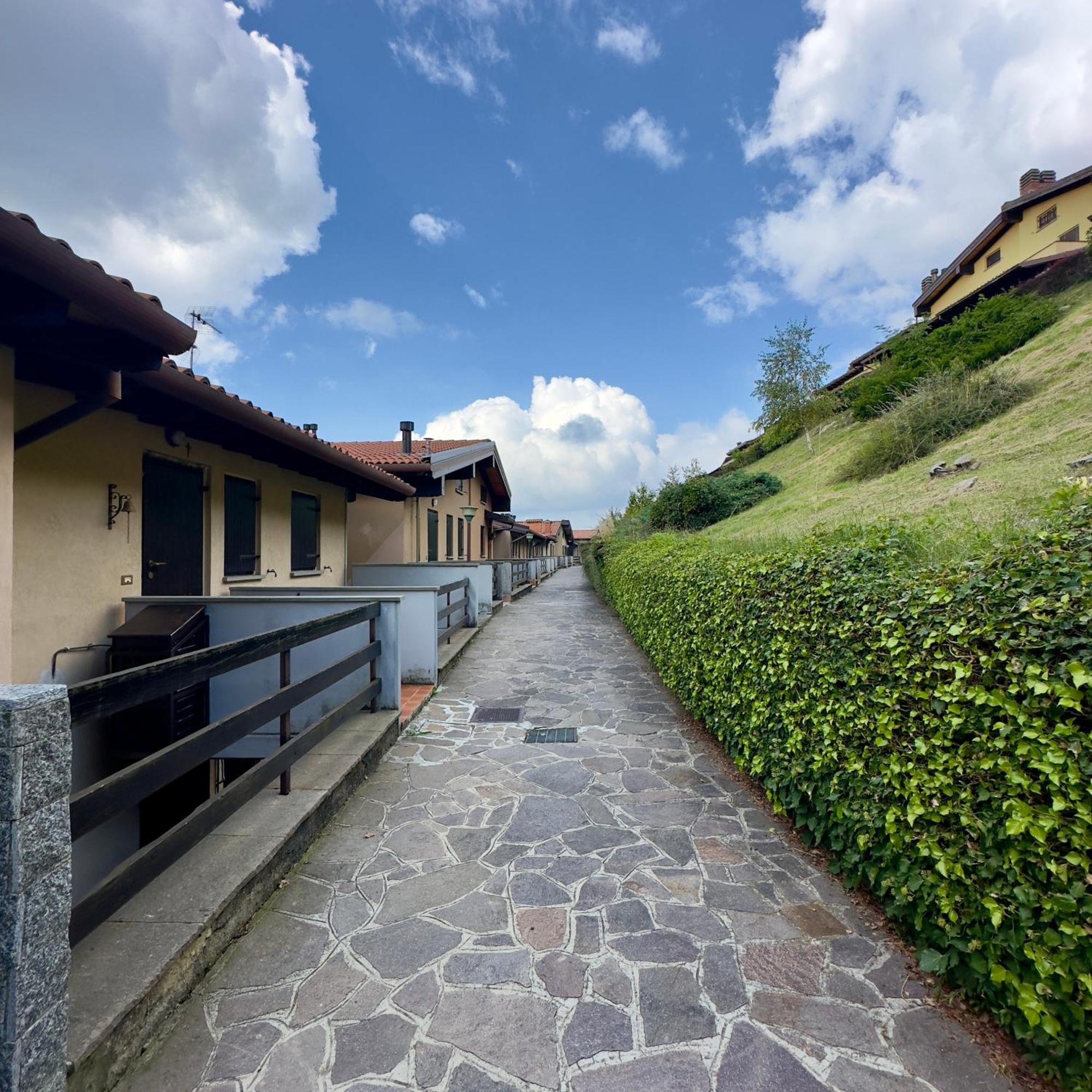 Panorama 1200, In The Heart Of The San Fermo Hills Adrara San Rocco Exterior foto